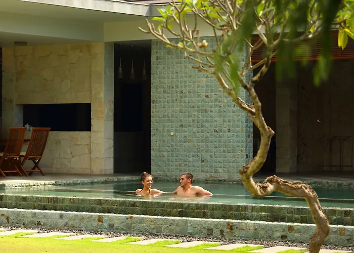 Alindra & 4* Nusa Dua (Bali)